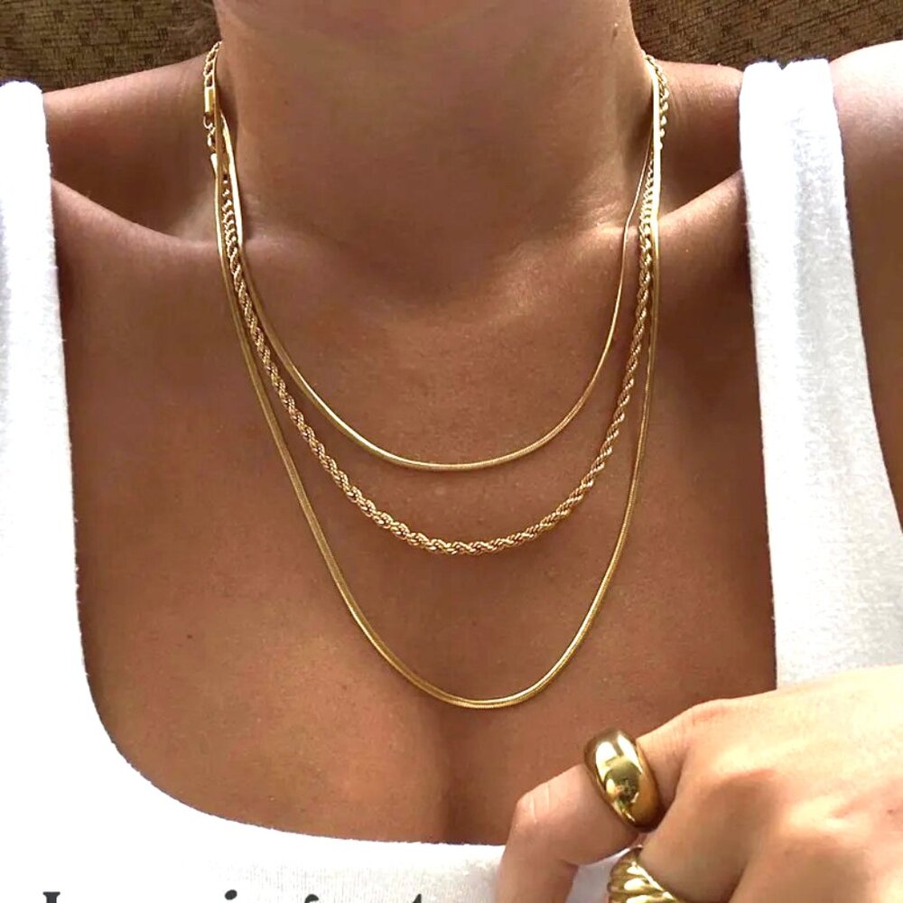 18K GOLD PLATED 3 NECKLACES IN ONE JEWELRY SET